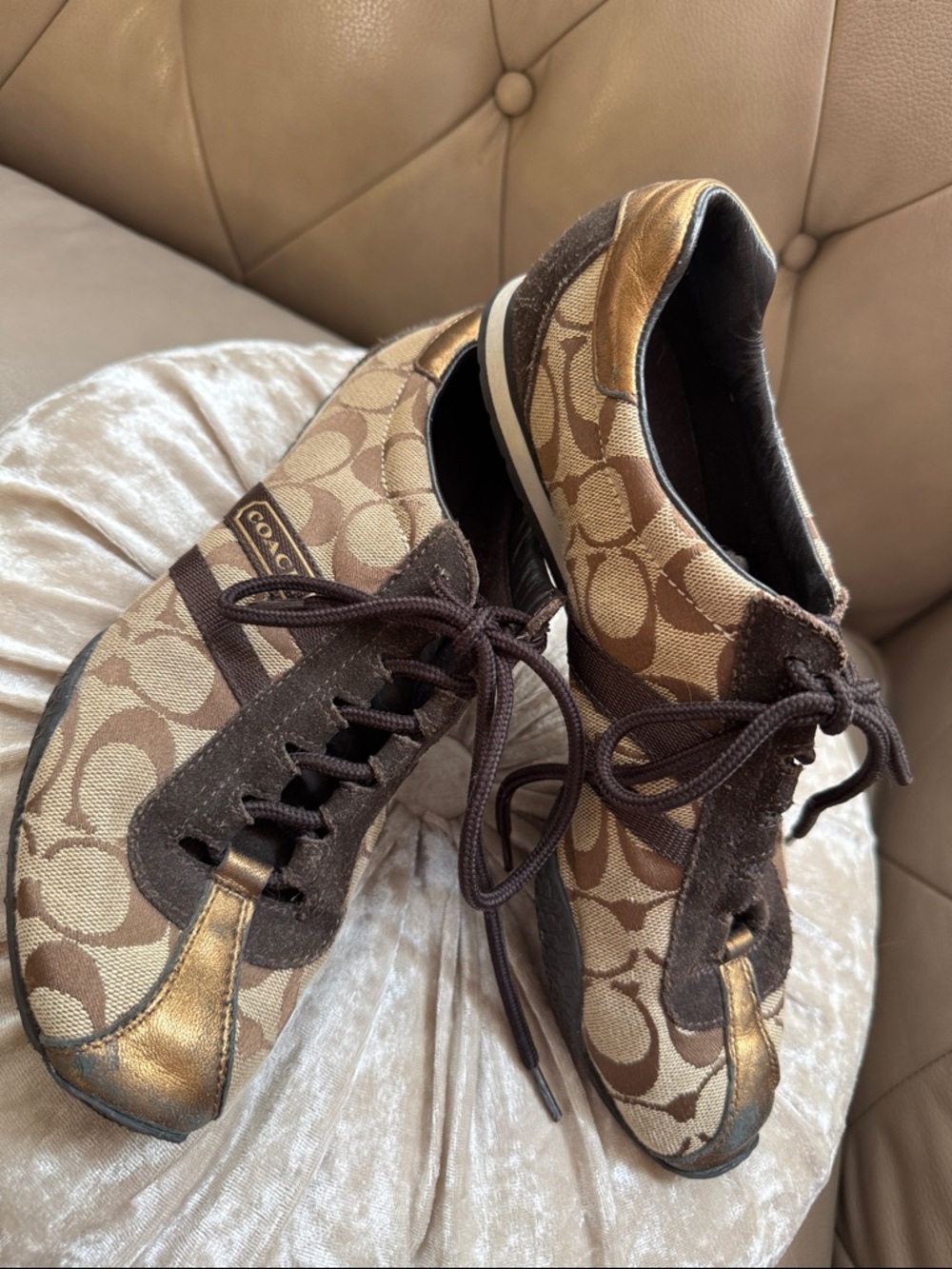 Vintage Coach Kate Brown Signature Monogram Lace-Up Sneakers - Picture 8 of 8